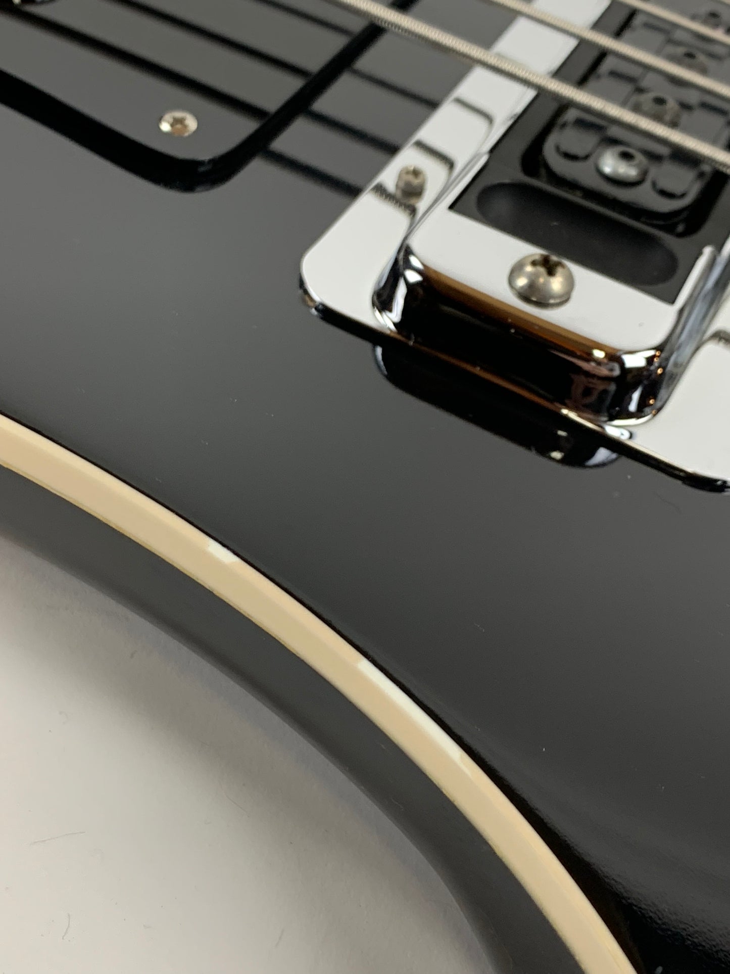 2007 Rickenbacker 4003 Bass JG Jetglo Black | Blackout Specs