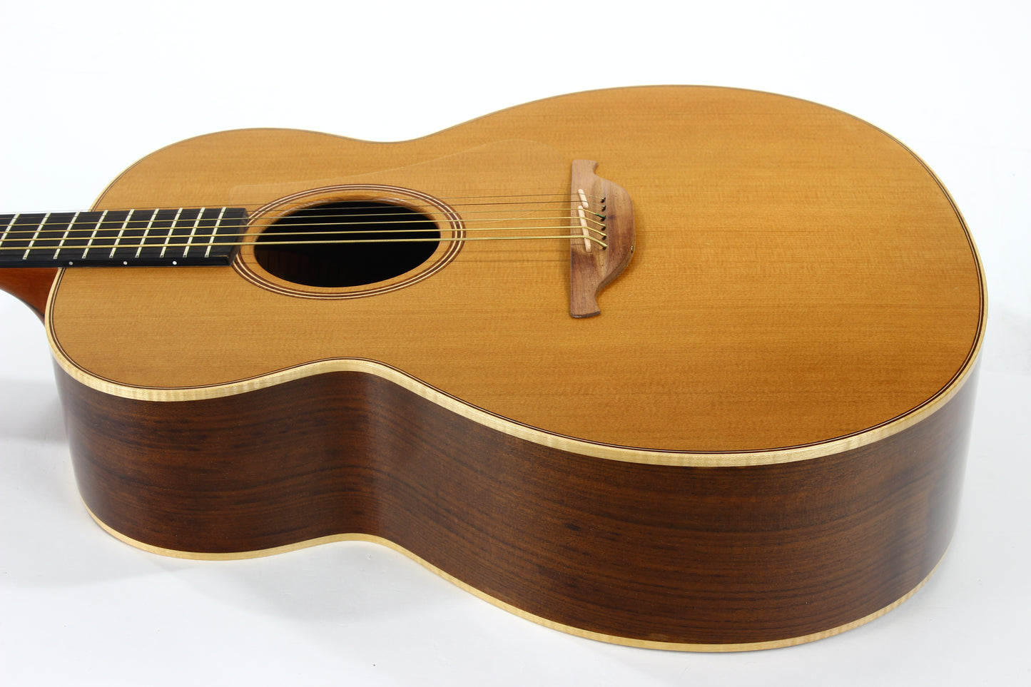 CLEAN 2011 Lowden O-23 Red Cedar & Solid Walnut Flat Top Acoustic Guitar - Made in Ireland!