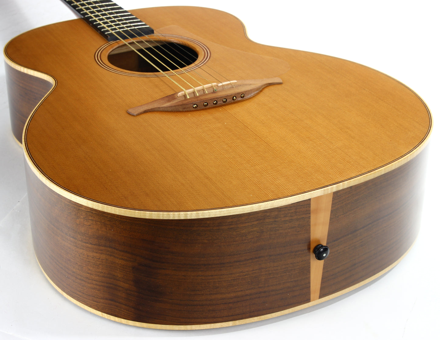 CLEAN 2011 Lowden O-23 Red Cedar & Solid Walnut Flat Top Acoustic Guitar - Made in Ireland!