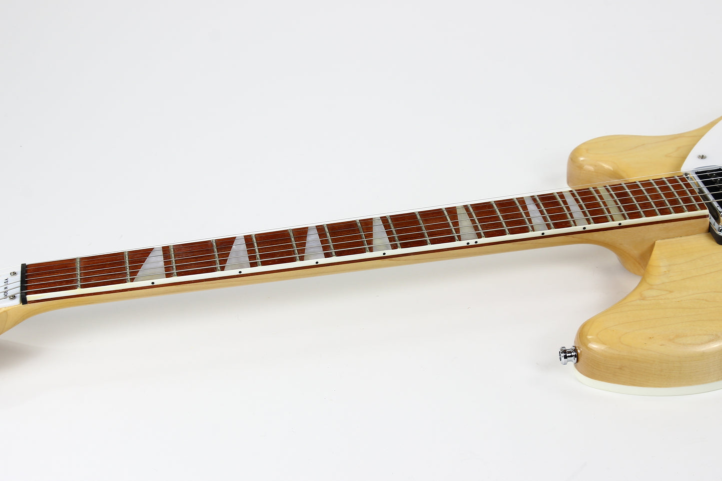 2008 Rickenbacker 370 MG Mapleglo 6 String 3 Pickups