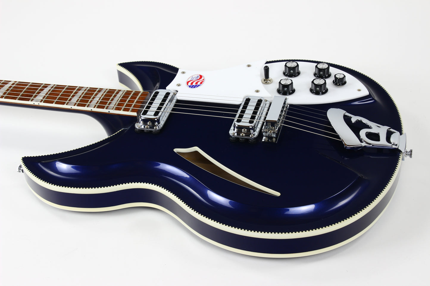 2016 Rickenbacker 381 V69 Midnight Blue MID Checkerboard Binding