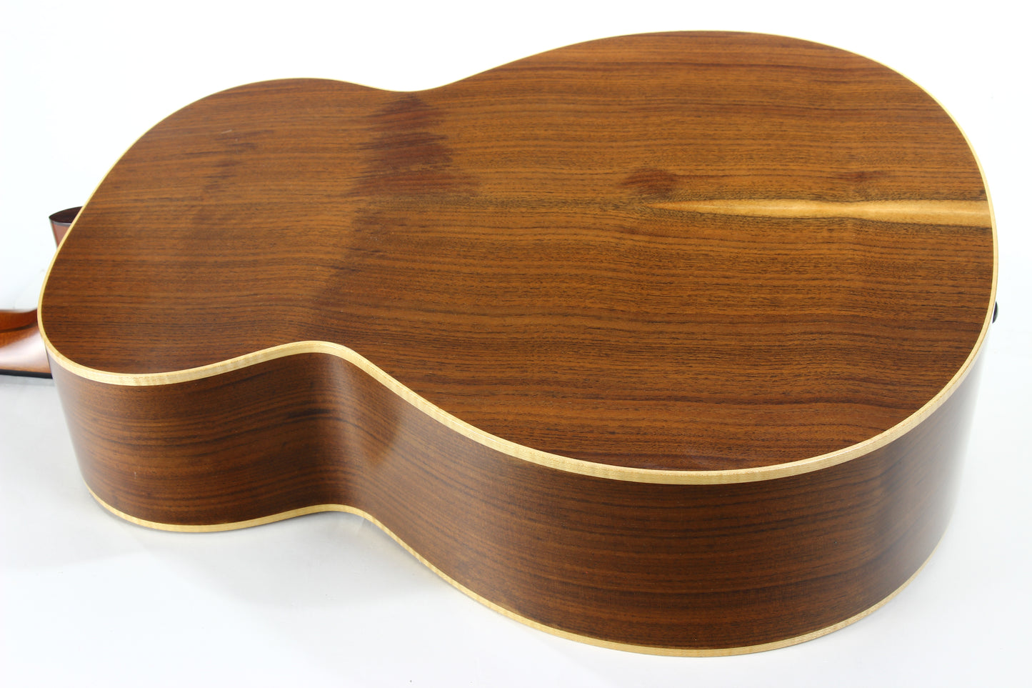 CLEAN 2011 Lowden O-23 Red Cedar & Solid Walnut Flat Top Acoustic Guitar - Made in Ireland!