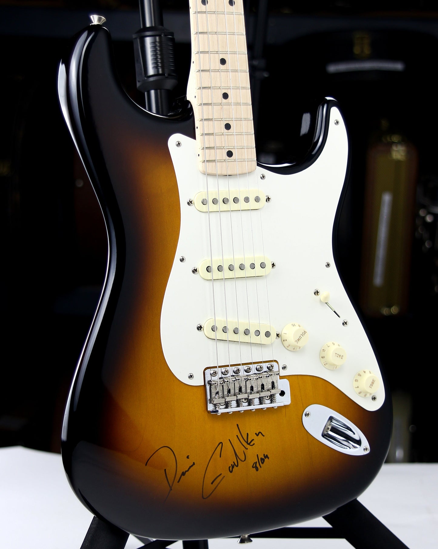 2009 Fender Custom Shop Masterbuilt ROADSHOW '57 Stratocaster - Eric Johnson, 1957 Maple Neck Strat! 2-Tone Sunburst!