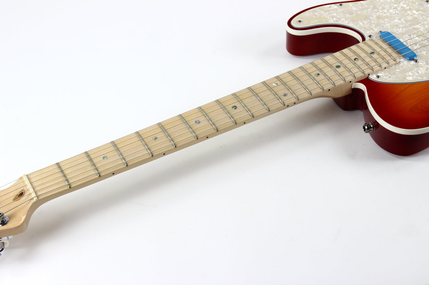 2009 Fender American Deluxe Telecaster Cherry Sunburst Made in USA MINTY w Tags!