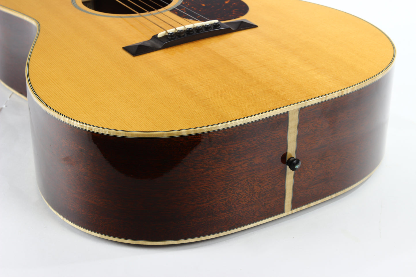 2003 Huss and Dalton CM Custom 12-Fret Acoustic Guitar - Pyramid Bridge, 24.9" Short Scale, Sitka & Mahogany!