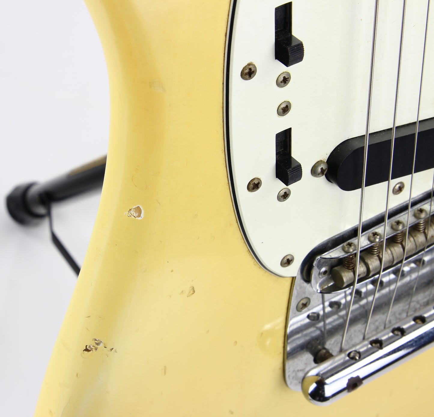 1975 Fender Mustang Olympic White Vintage Electric Guitar - Rosewood Board, 1970's, duo sonic w/ Tremolo!
