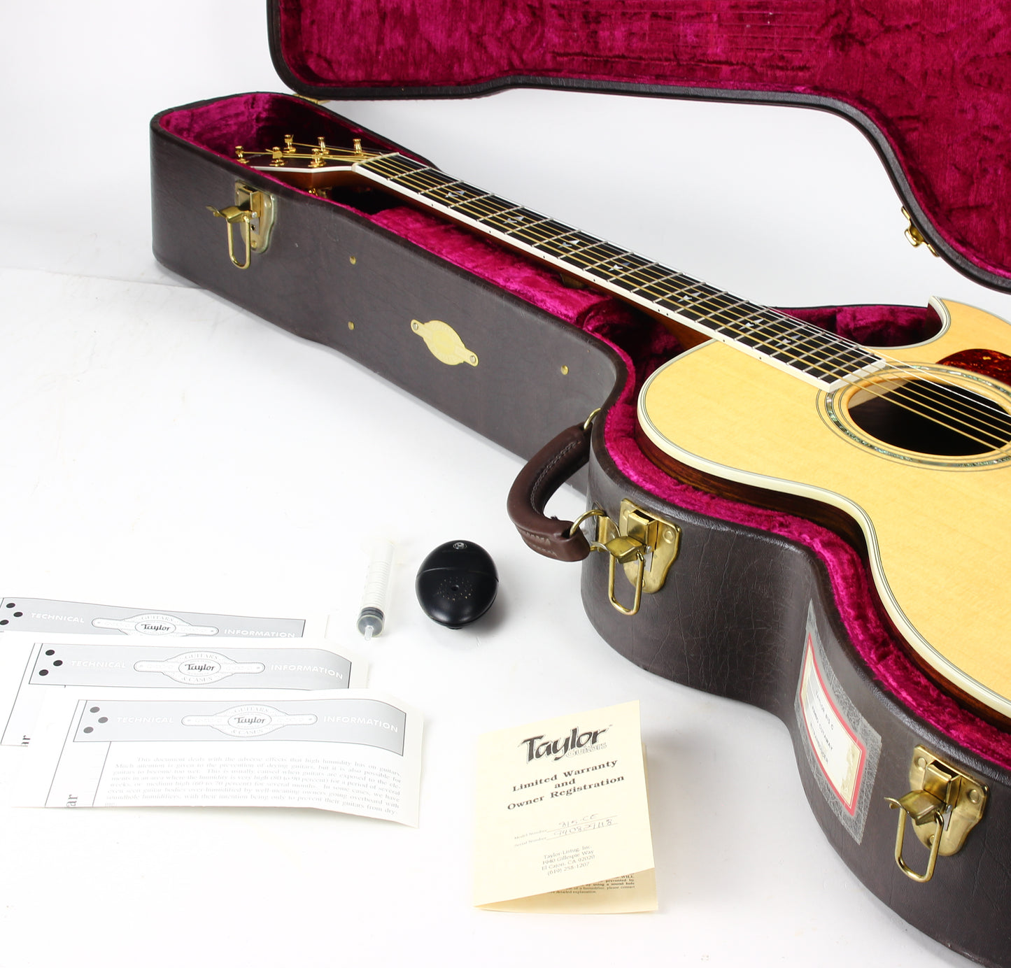 UNPLAYED! 1994 Taylor 815C Jumbo Acoustic Guitar - Florentine Cutaway, 800 series 810 812 814ce 815ce