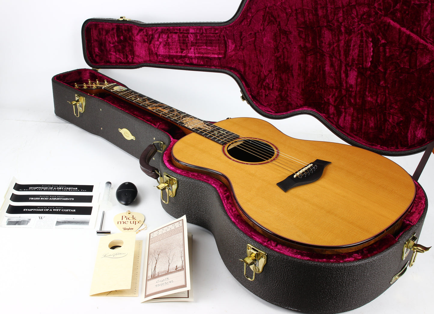 UNPLAYED! 1997 Taylor Cujo-14 Grand Auditorium Stephen King Signed Model Acoustic Guitar - Cedar/Walnut 10