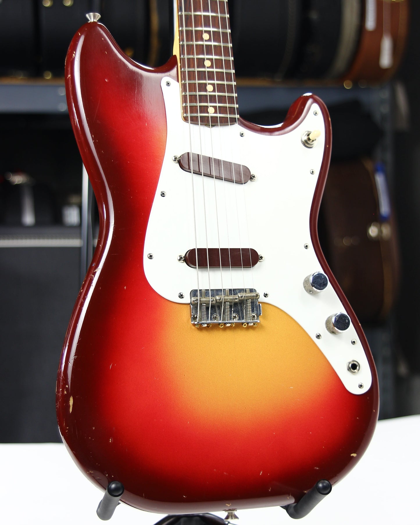 1961 Fender Duo Sonic Vintage PRE-CBS Electric Guitar -- Slab-Board, Sunburst, musicmaster, mustang, hardtail