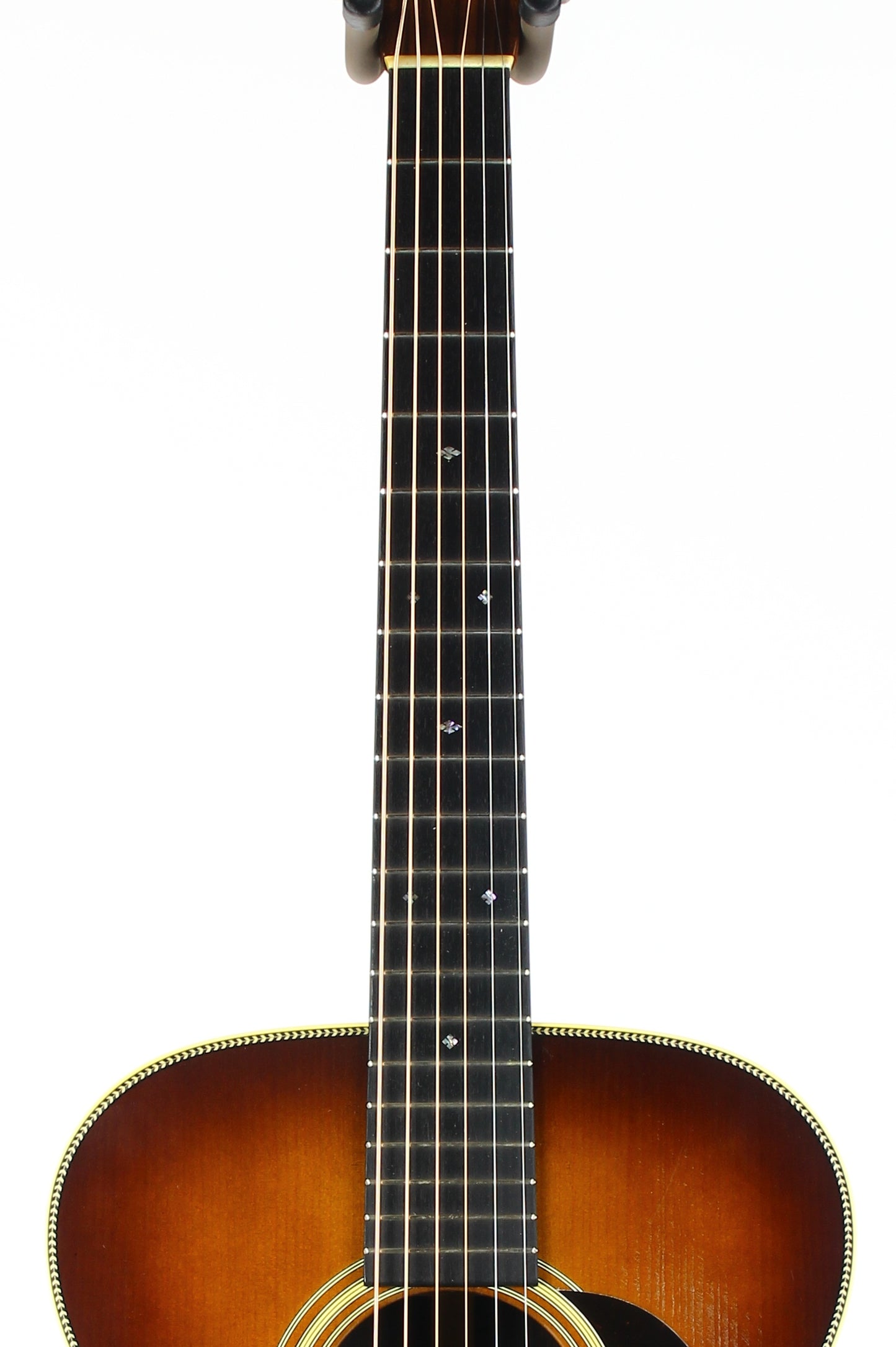 Martin Custom Shop 000-28 Authentic 1937 Aged Ambertone Stage 1 Aging Adirondack Spruce and Rosewood