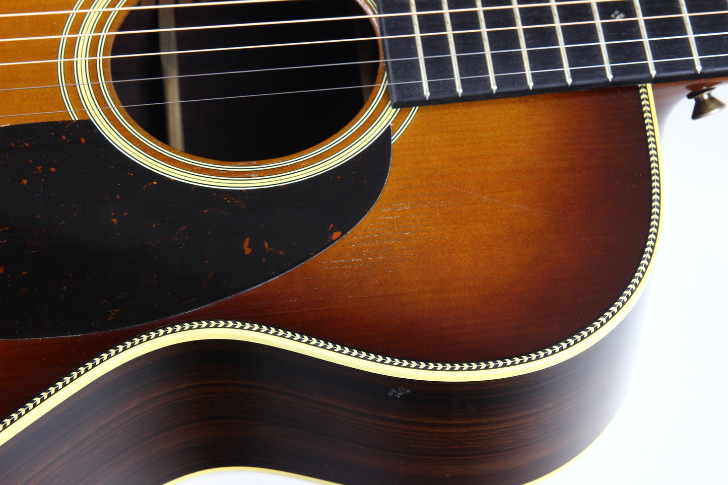 Martin Custom Shop 000-28 Authentic 1937 Aged Ambertone Stage 1 Aging Adirondack Spruce and Rosewood