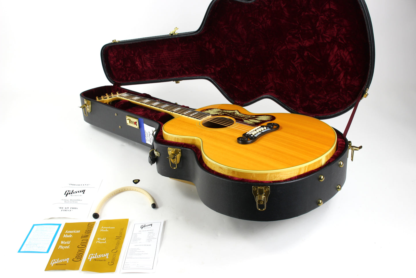2005 Gibson Custom Shop Montana Gold J-200 w Original Case Jumbo Flattop!