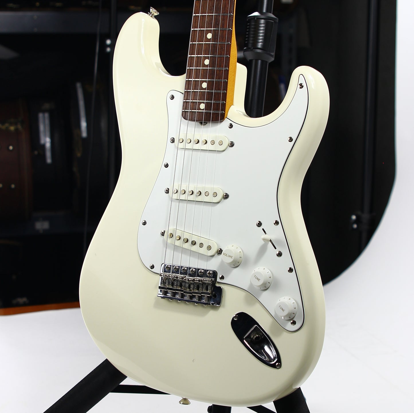 1982 Fender JV Japan ST62-65 '62 Stratocaster Vintage Reissue Olympic White - USA Fullerton RED-BOTTOM Pickups, MIJ