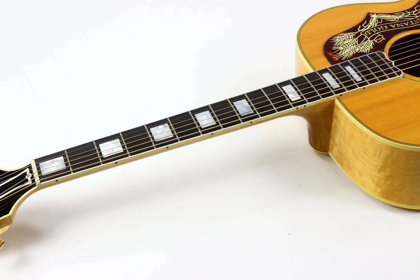 2005 Gibson Custom Shop Montana Gold J-200 w Original Case Jumbo Flattop!