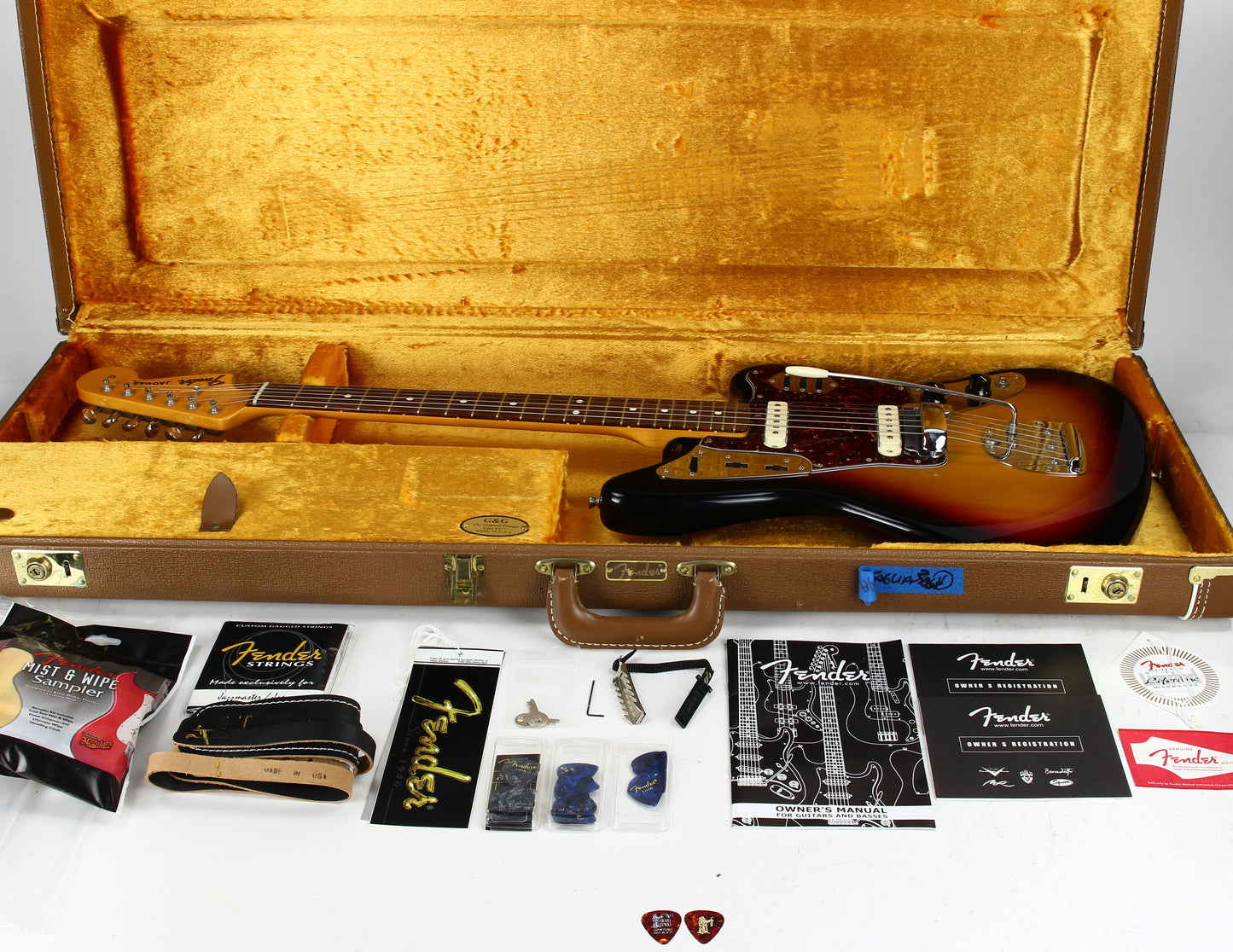2005 Fender American Vintage '62 Jaguar AVRI 1962 Reissue - 3 Tone Sunburst, Made in USA