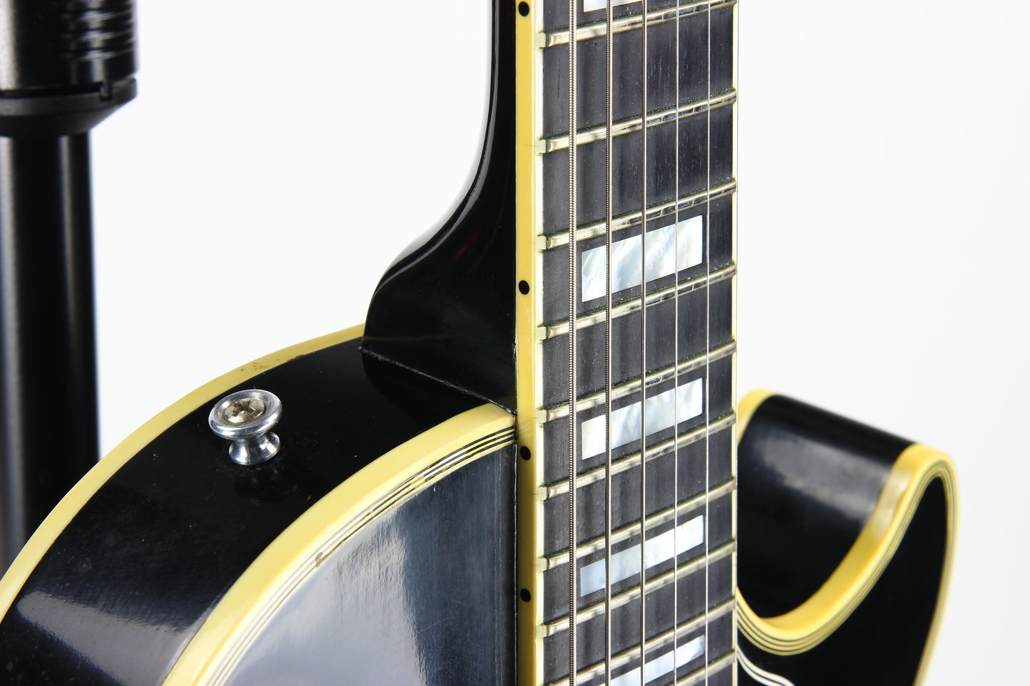 2002 Gibson '68 Les Paul Custom Black Beauty 1968 with Nickel Hardware Electric Guitar