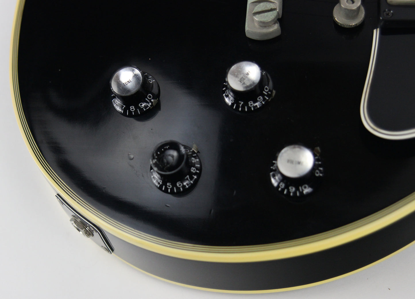 2002 Gibson '68 Les Paul Custom Black Beauty 1968 with Nickel Hardware Electric Guitar