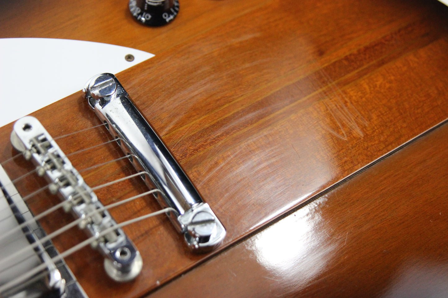 1992 Gibson Firebird V Reverse Reissue Vintage Sunburst - w/ Original Hard Case, Banjo Tuners, Neck Through