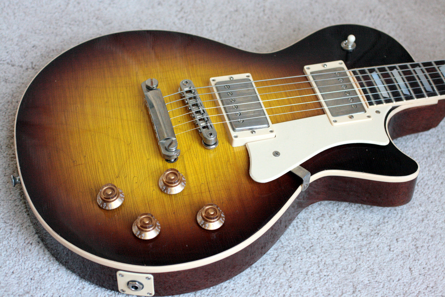 2020 Heritage H-150 Standard Artisan Aged – NOS – Original Sunburst – ONE PIECE TOP!!!