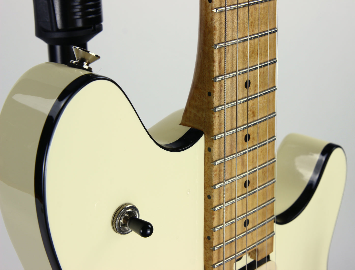 EARLY! 1996 Peavey EVH Wolfgang Standard PATENT PENDING Archtop -- VERY Early Model, Deluxe, White w Black Binding!