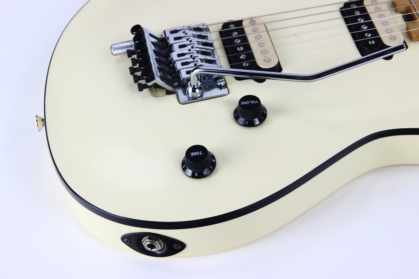 EARLY! 1996 Peavey EVH Wolfgang Standard PATENT PENDING Archtop -- VERY Early Model, Deluxe, White w Black Binding!