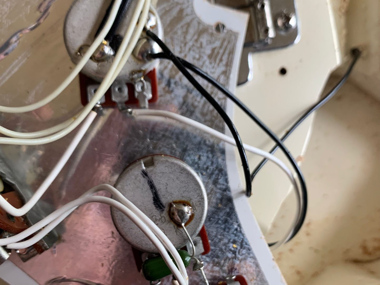 1982 Fender JV Japan ST62-65 '62 Stratocaster Vintage Reissue Olympic White - USA Fullerton RED-BOTTOM Pickups, MIJ