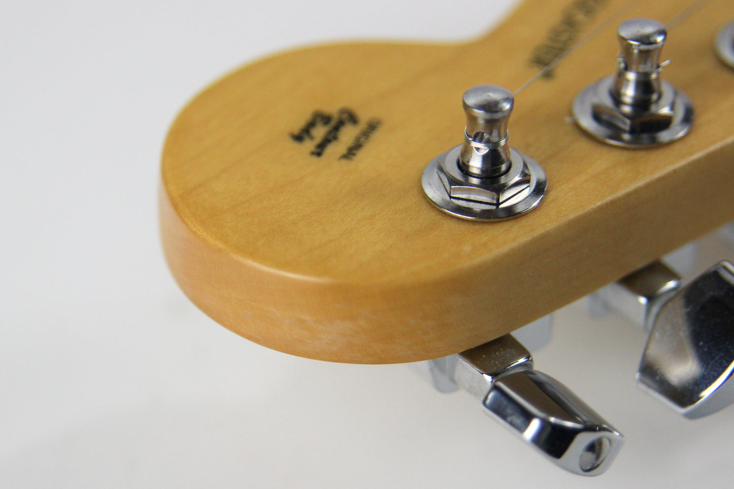 2012 Fender Made in Mexico Stratocaster Olympic White MIM -- Mexican Strat, Maple Neck, Hardshell Case!