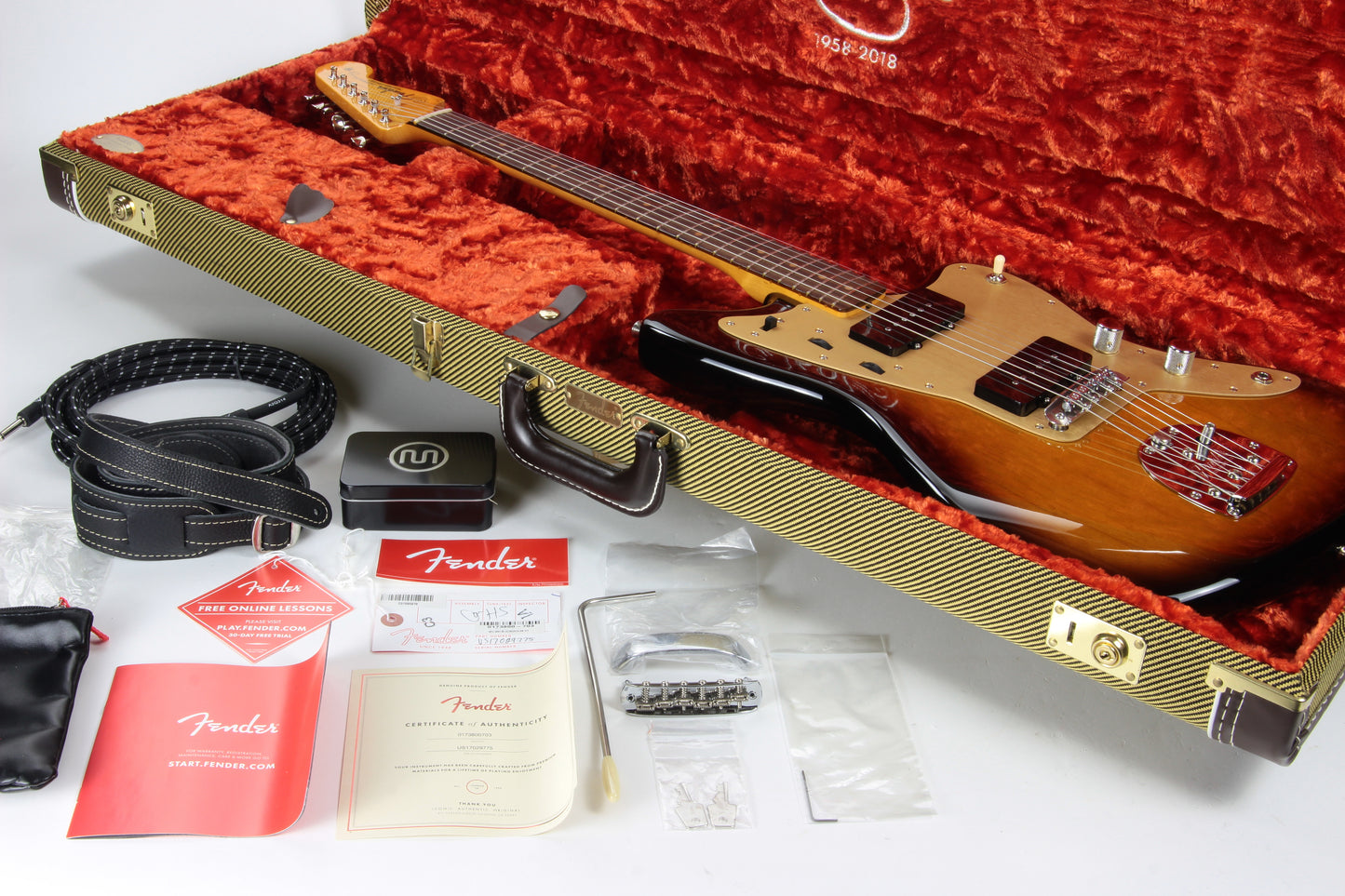 2018 Fender 60th Anniversary '58 Jazzmaster Sunburst USA American Vintage 1958 Reissue - ASH, Rosewood Fretboard 2-Color