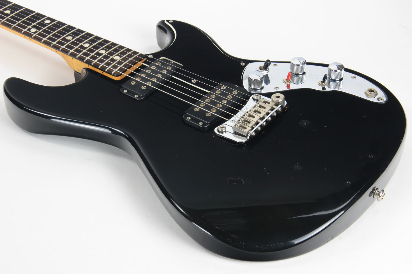 1980 G&L F-100 Series II Black Leo Fender w/ OHSC - Cool Player-Grade Guitar f100