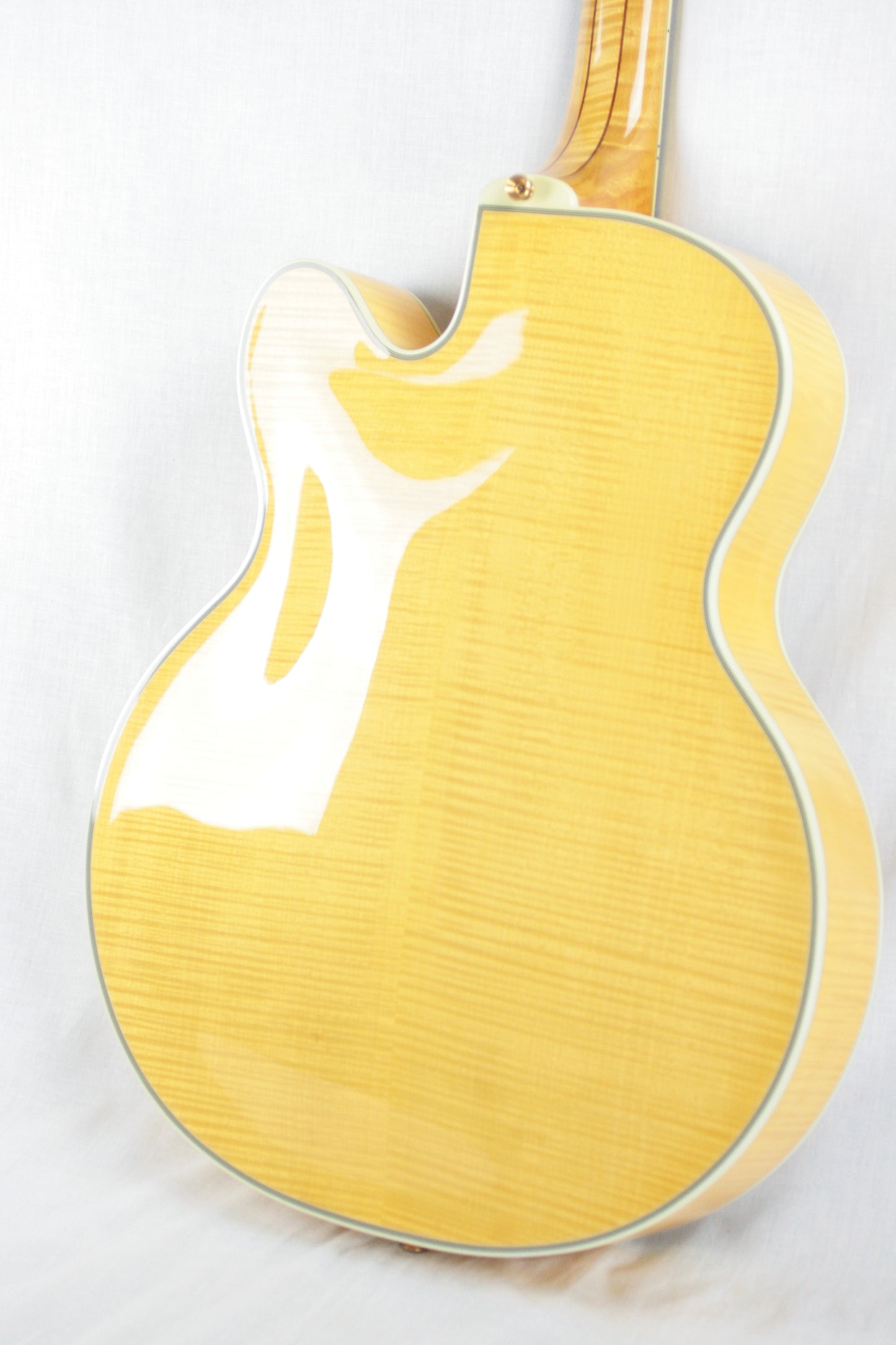 2004 Guild Bob Benedetto X-700 Stuart Honey Blonde! Solid-Carved Woods! x700 Signature Archtop