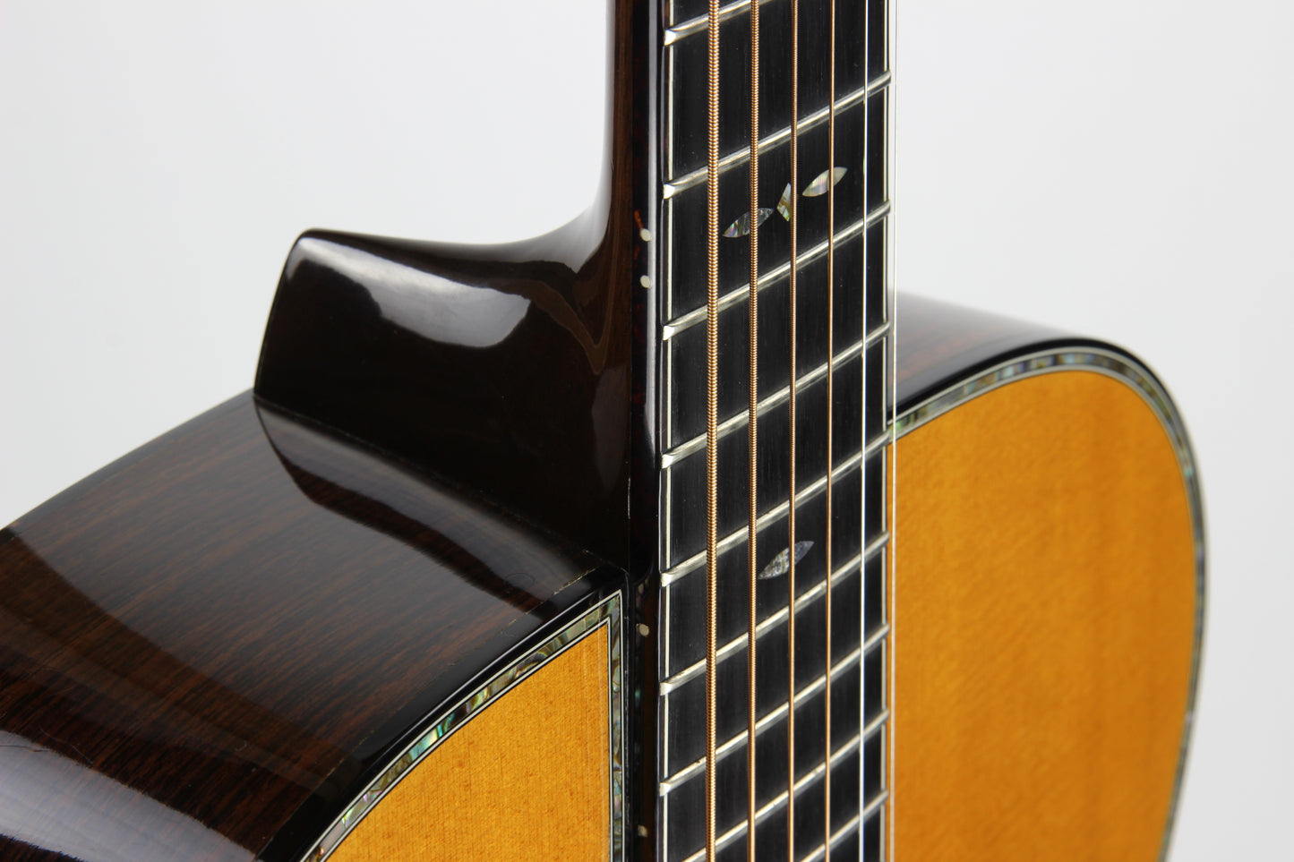 1997 Martin PAUL SIMON OM-42 Signature Model OM-42PS Limited Edition -- SIGNED LABEL