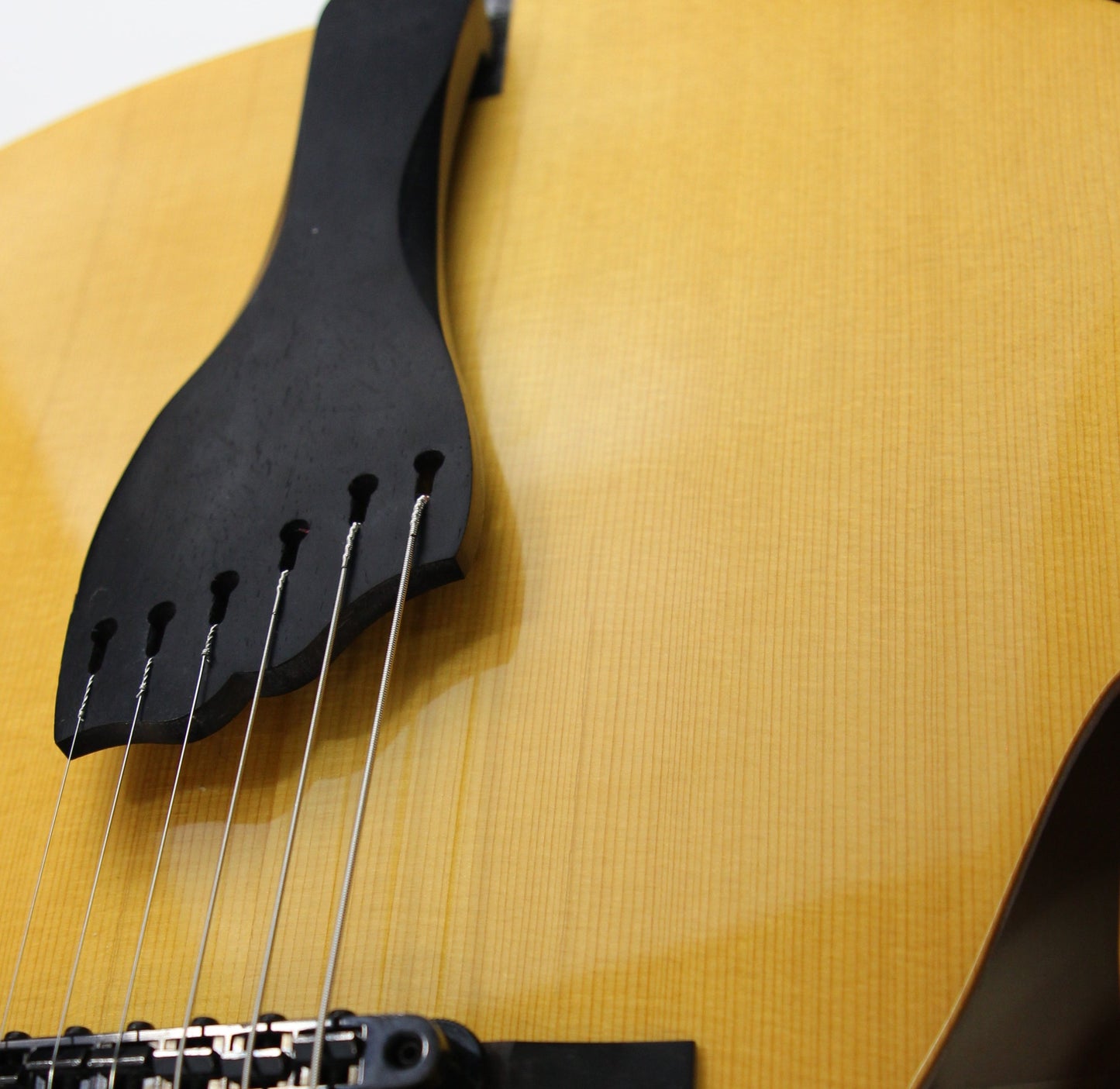 2004 Martin CF-2 American Archtop Dale Unger Jazz Electric Guitar -- RARE MODEL, dream legend type