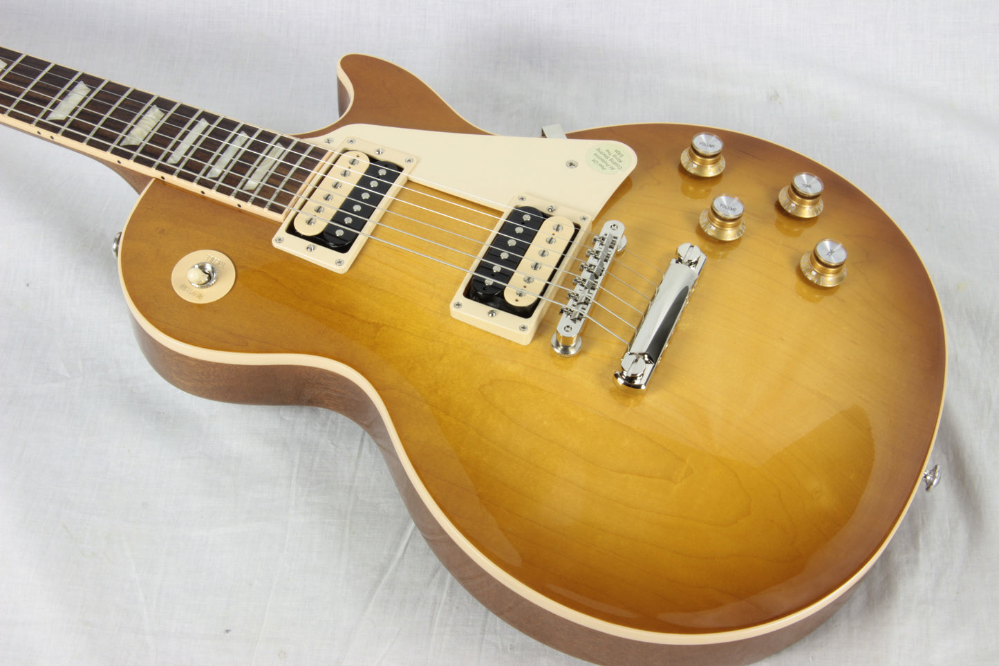 2019 Gibson Les Paul Classic Honeyburst 60's Neck w Zebra Pickups! w OHSC!