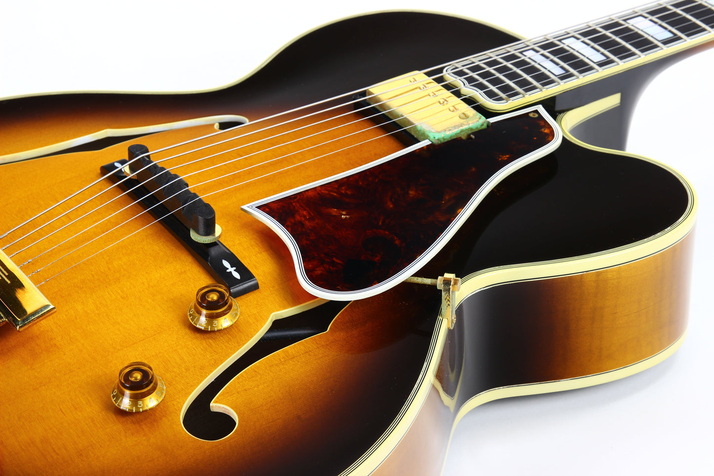 1994 Gibson MASTER MODEL L-5 Wes Montgomery Sunburst - Custom Shop, w/ COA and Case Cover!