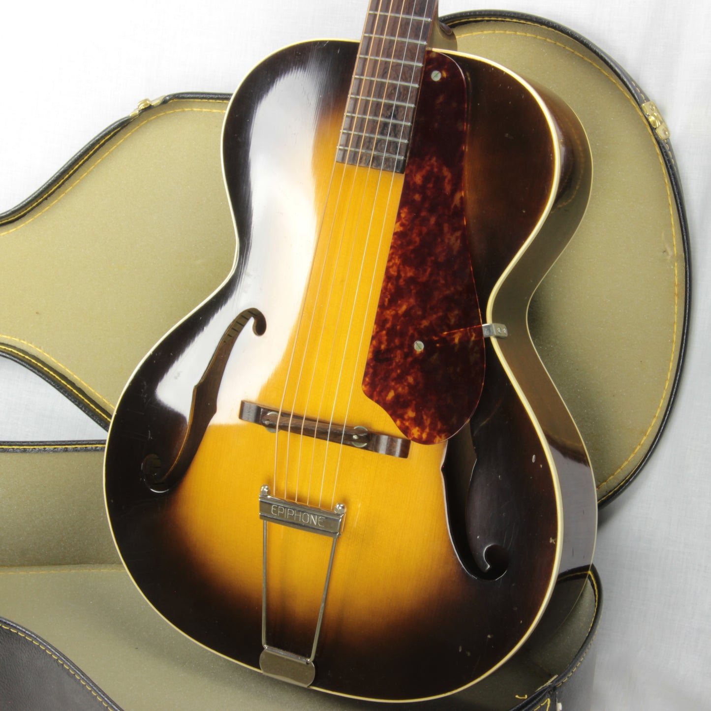 CLEAN 1942 Epiphone Olympic Archtop Acoustic Sunburst Prewar Guitar! 1940's