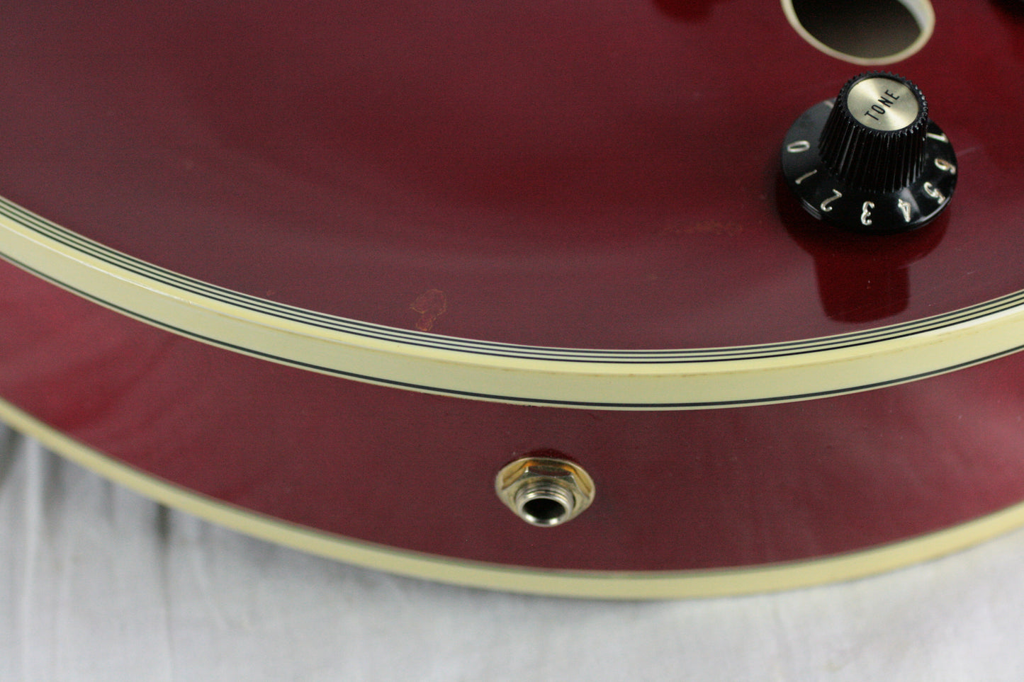 INCREDIBLY RARE 1980 Gibson Byrdland w/ F5 Mandolin Headstock! CHERRY RED! es335 one off