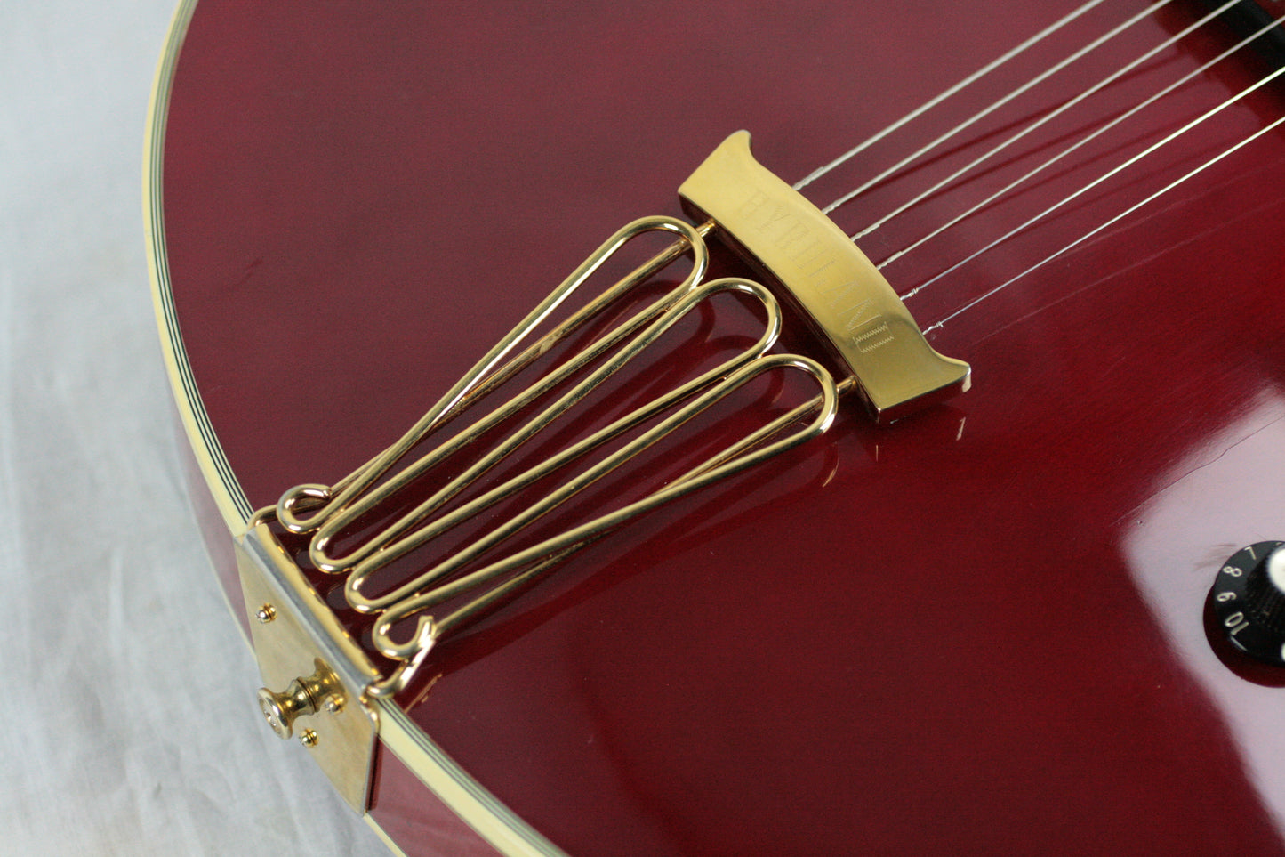 INCREDIBLY RARE 1980 Gibson Byrdland w/ F5 Mandolin Headstock! CHERRY RED! es335 one off
