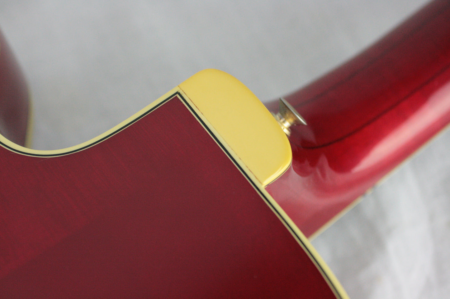 INCREDIBLY RARE 1980 Gibson Byrdland w/ F5 Mandolin Headstock! CHERRY RED! es335 one off