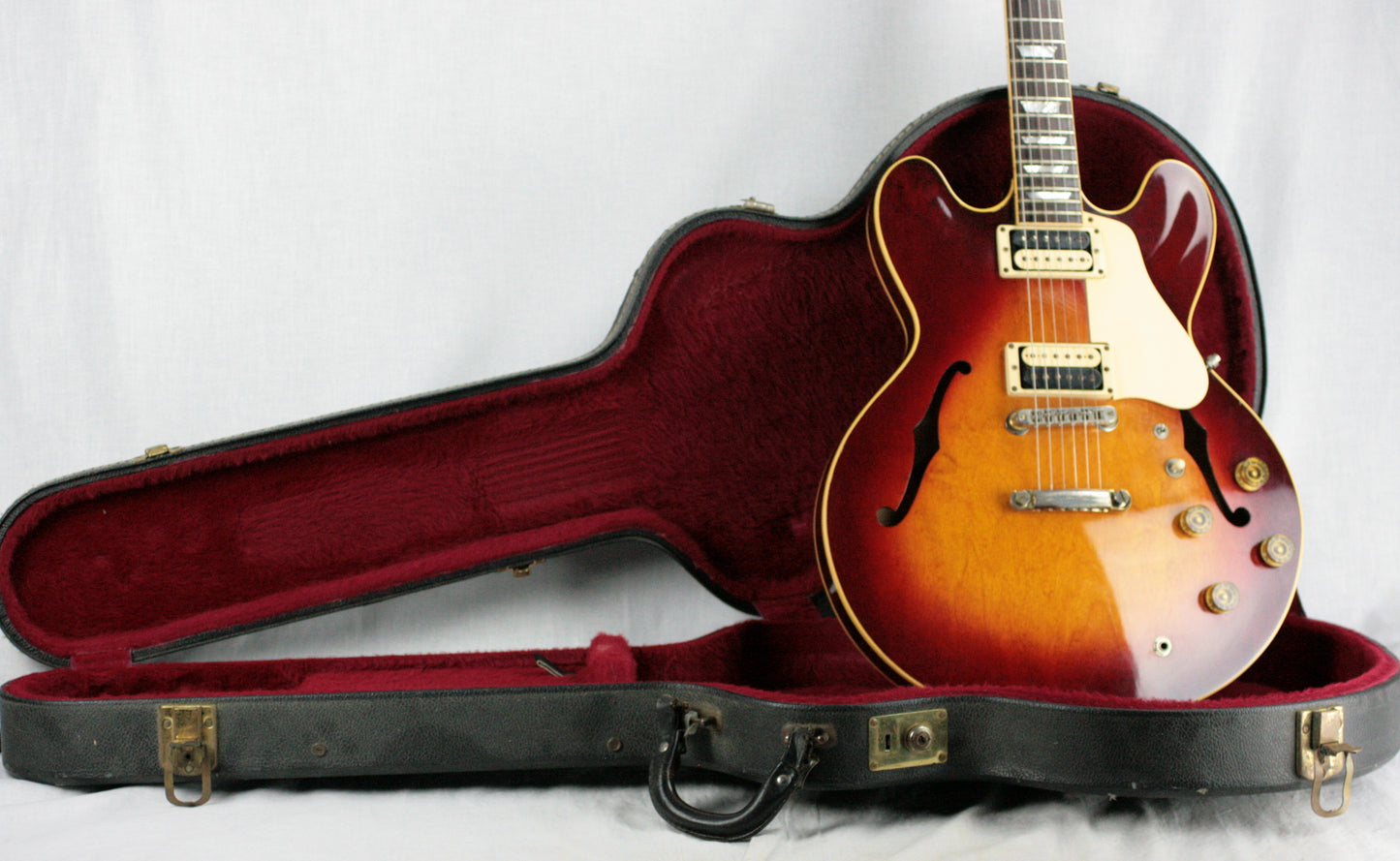 RARE 1982 Gibson ES-369 Cherry Sunburst w/ OHSC! Dirty Fingers Pickups! 335 347 355