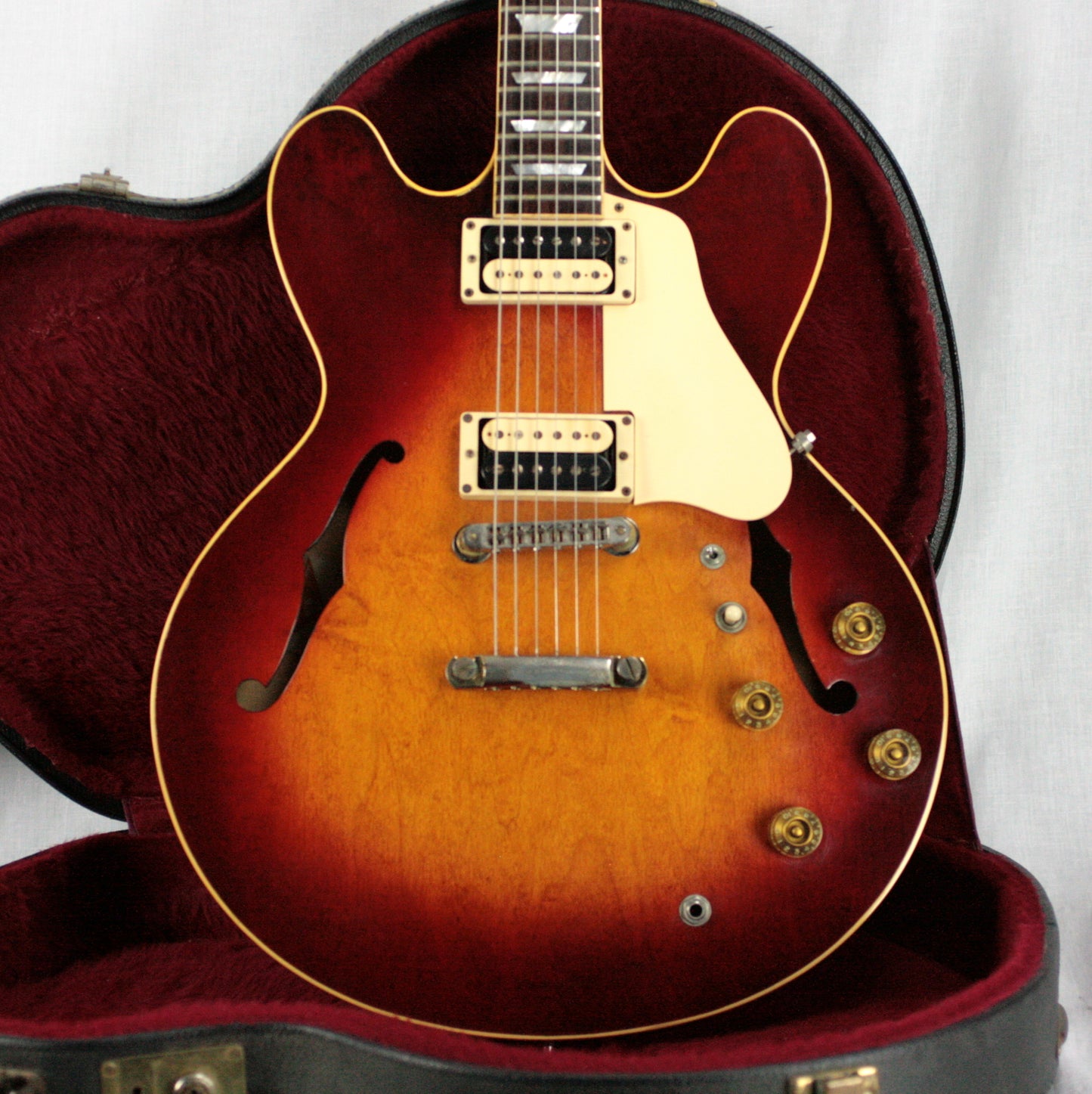 RARE 1982 Gibson ES-369 Cherry Sunburst w/ OHSC! Dirty Fingers Pickups! 335 347 355