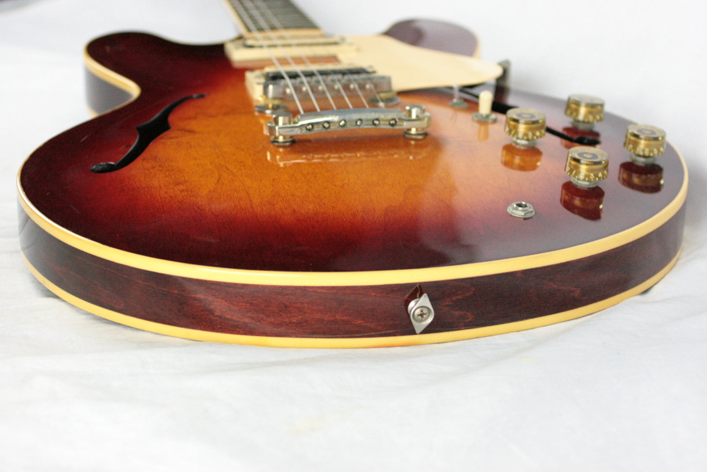 RARE 1982 Gibson ES-369 Cherry Sunburst w/ OHSC! Dirty Fingers Pickups! 335 347 355