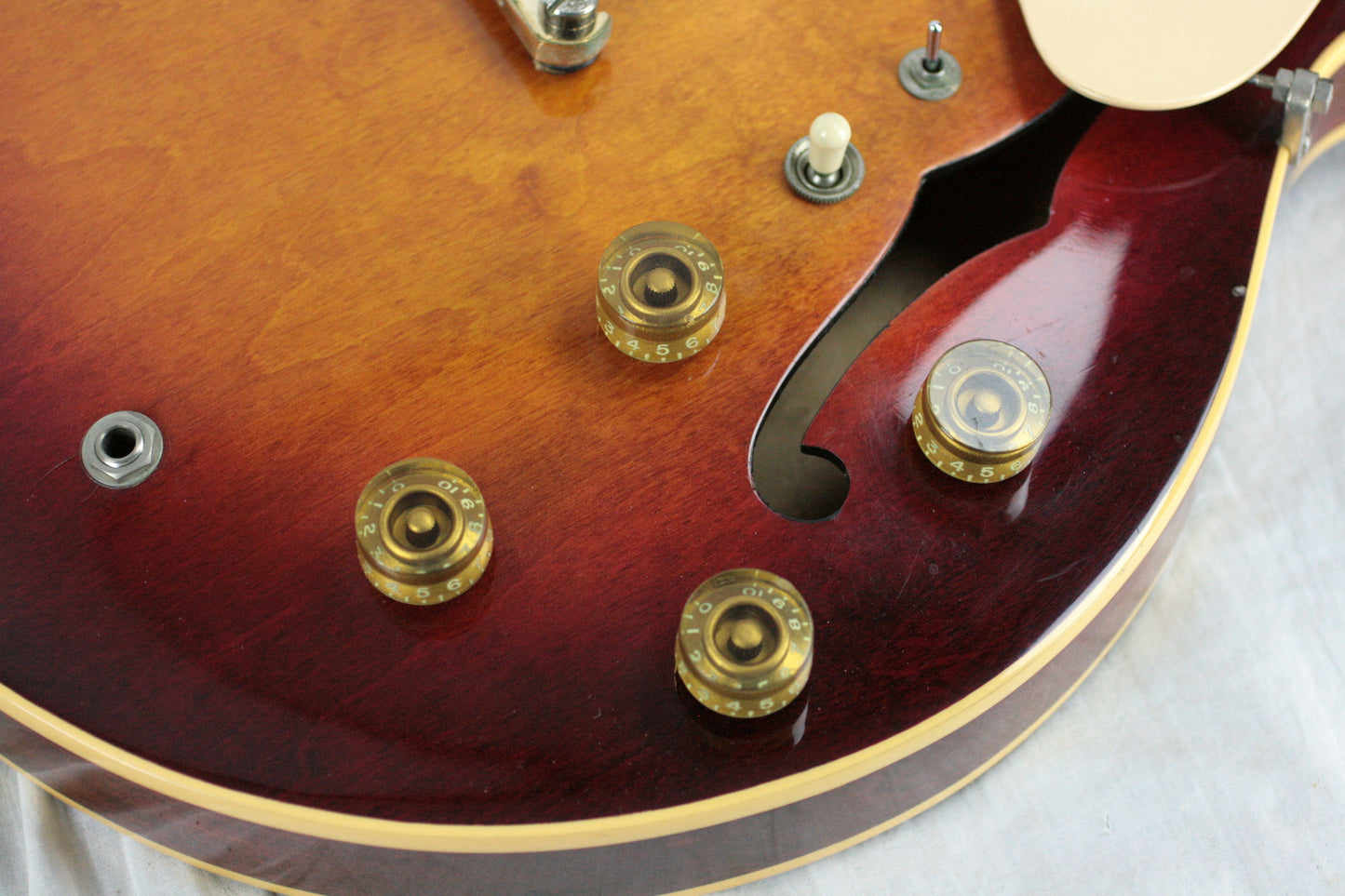 RARE 1982 Gibson ES-369 Cherry Sunburst w/ OHSC! Dirty Fingers Pickups! 335 347 355