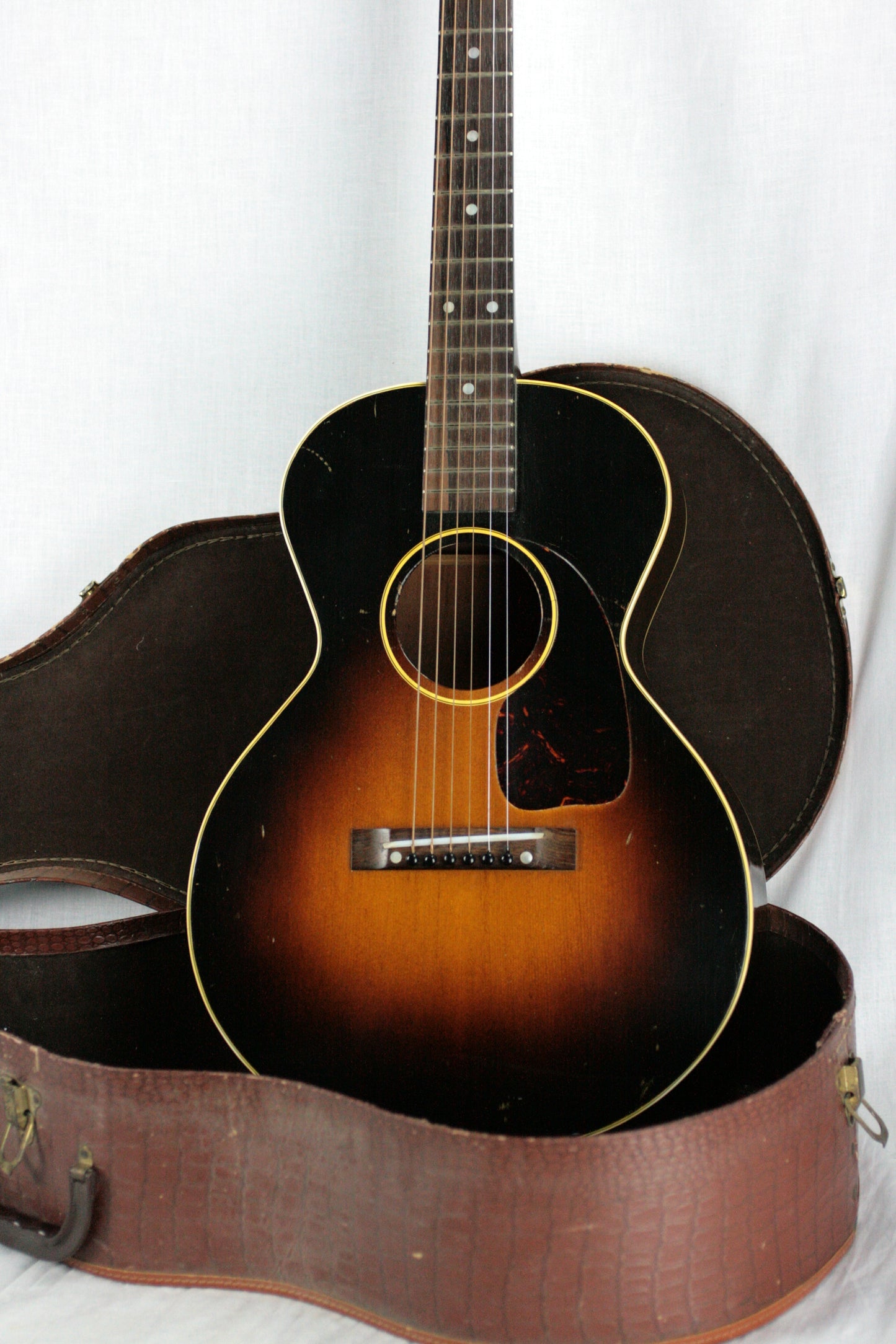 1953 Gibson LG-2 3/4 Sunburst w/ Original Case! All-Original NO CRACKS! 1 2 3