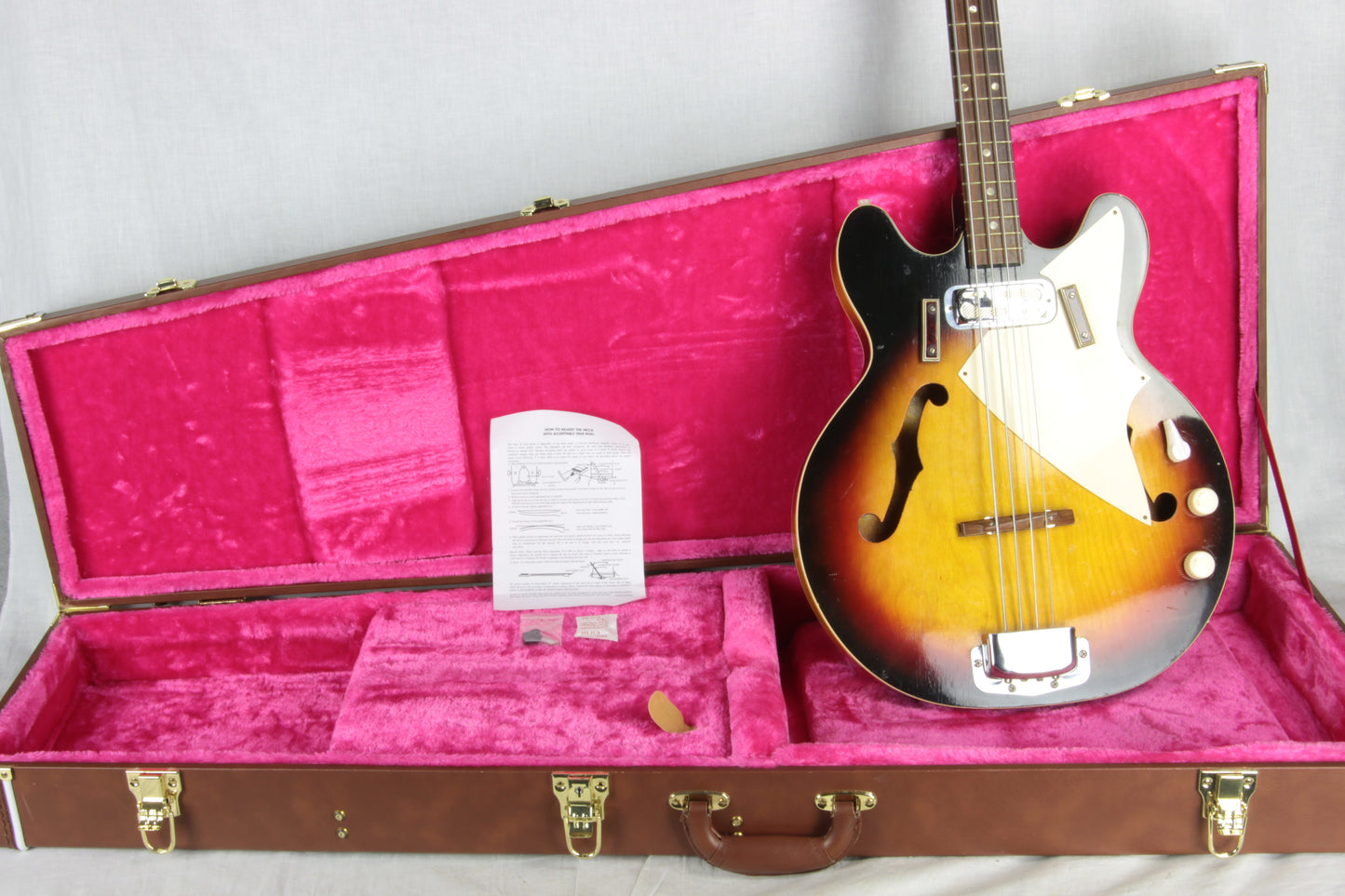 1971 Harmony H22/1 Double Cutaway Electric Bass Sunburst! H-22 1960's 1970's Vintage
