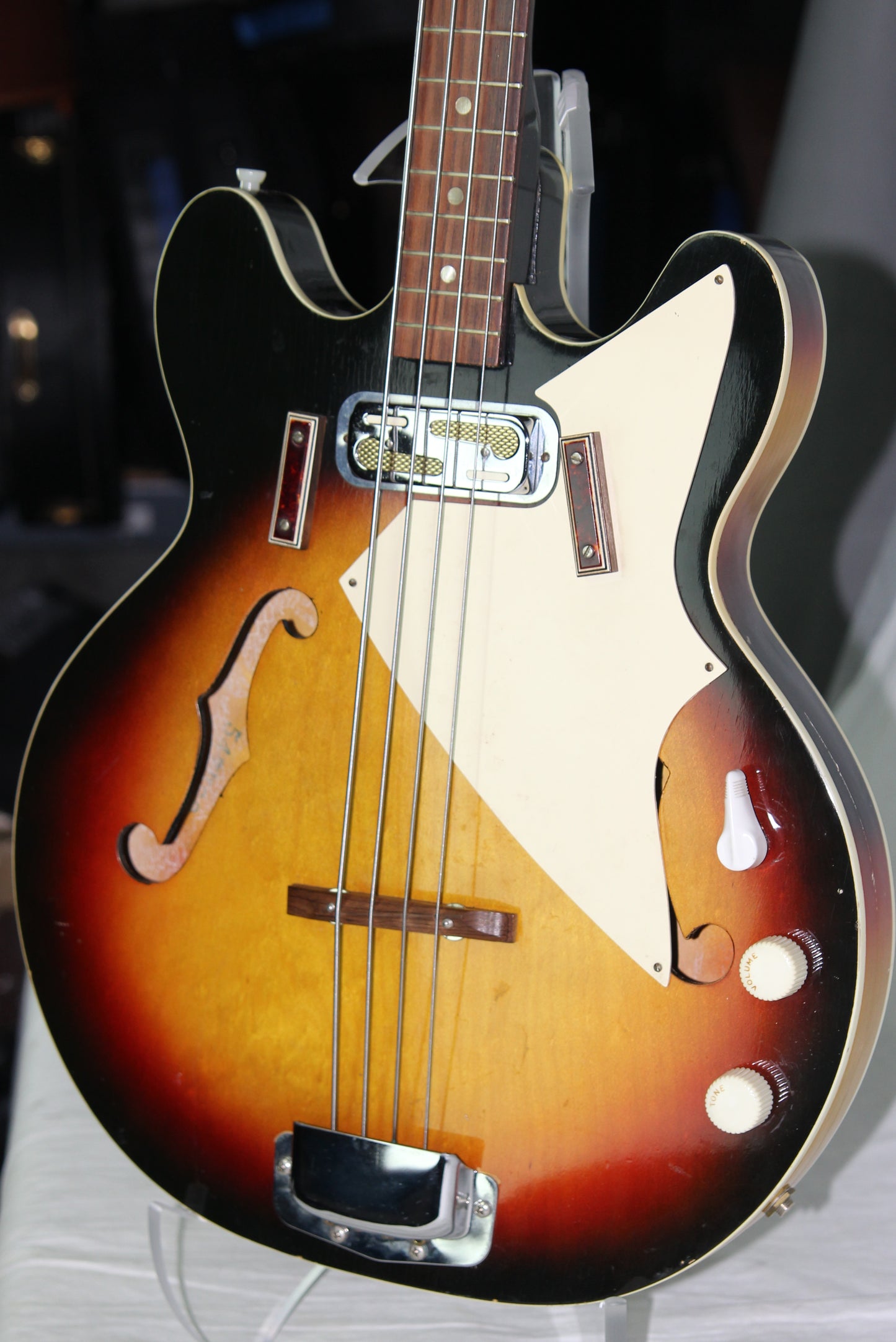 1971 Harmony H22/1 Double Cutaway Electric Bass Sunburst! H-22 1960's 1970's Vintage