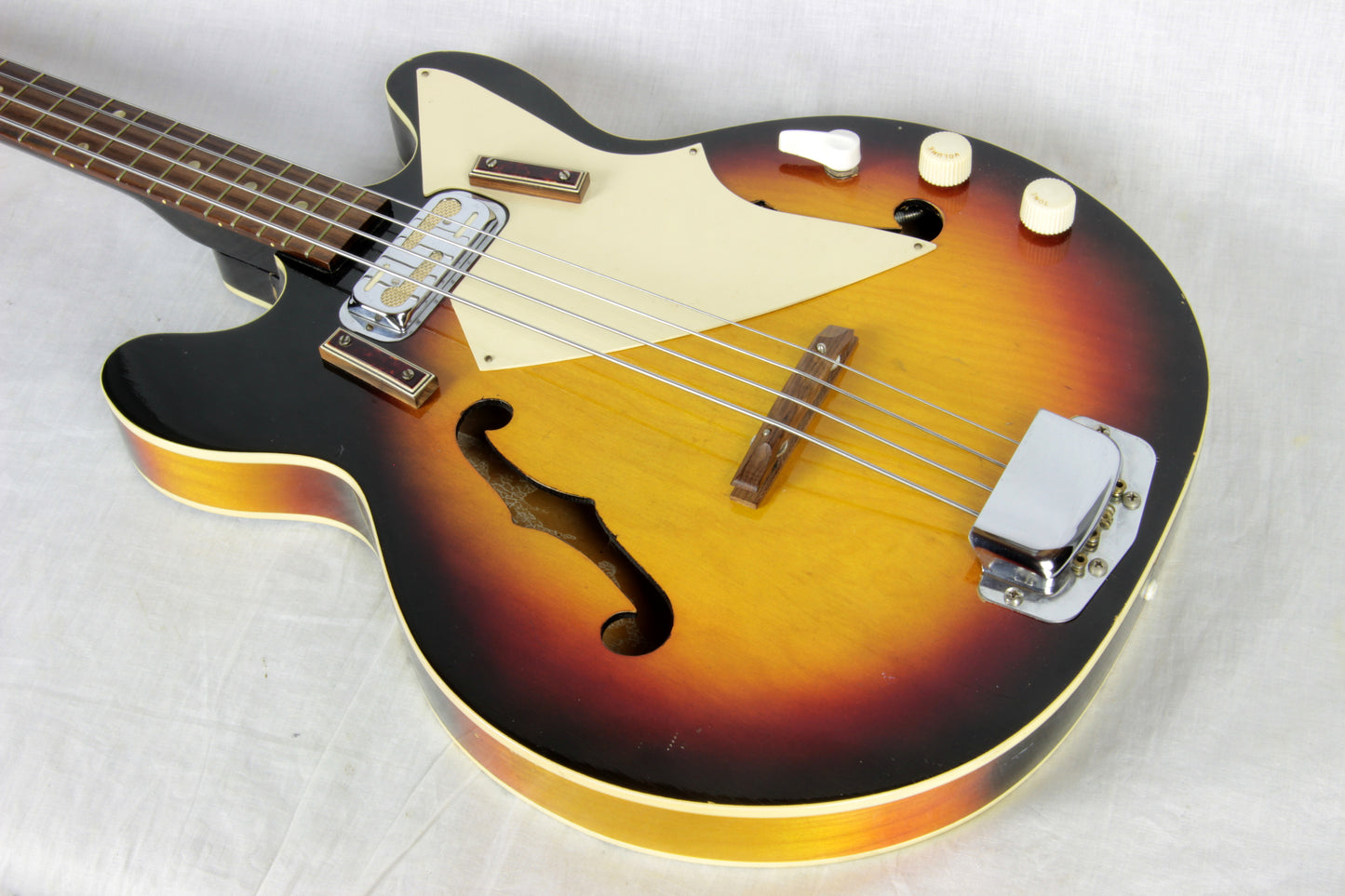 1971 Harmony H22/1 Double Cutaway Electric Bass Sunburst! H-22 1960's 1970's Vintage