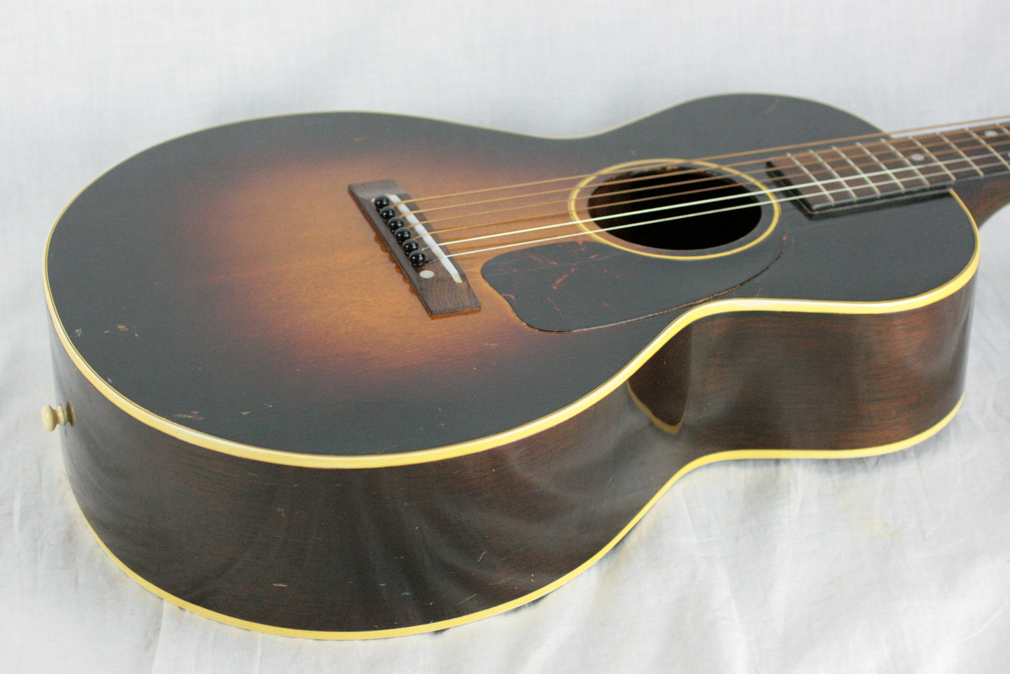 1953 Gibson LG-2 3/4 Sunburst w/ Original Case! All-Original NO CRACKS! 1 2 3