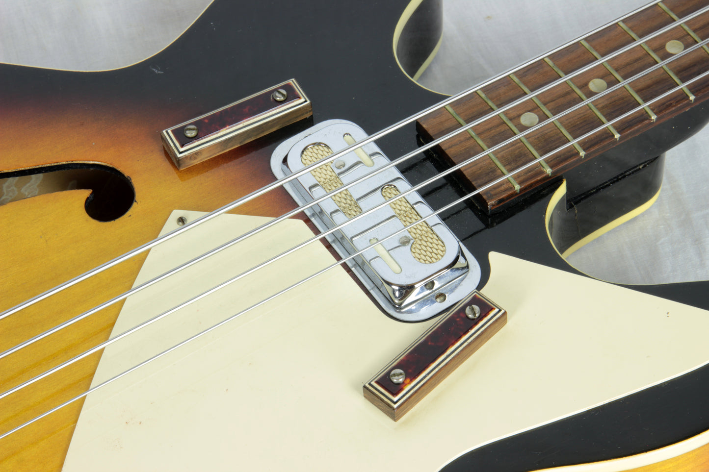 1971 Harmony H22/1 Double Cutaway Electric Bass Sunburst! H-22 1960's 1970's Vintage