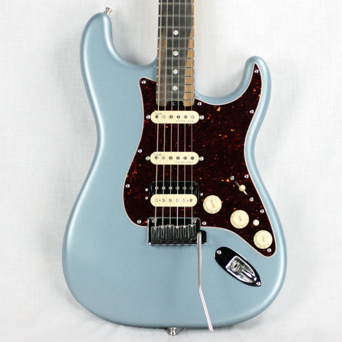 2018 Fender American Elite Stratocaster HSS EBONY Shawbucker Satin Ice Blue Metallic USA Strat