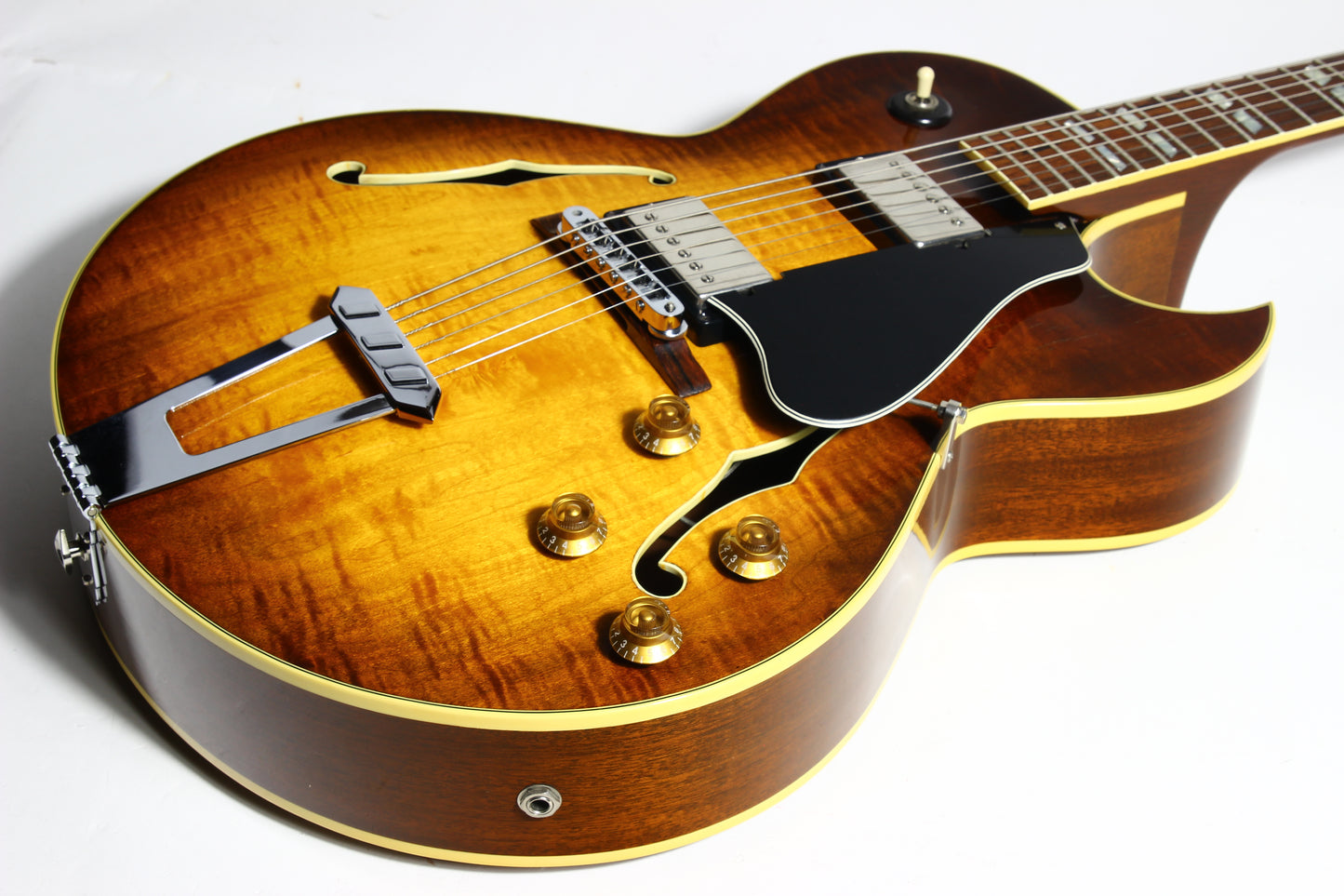 1984 Gibson ES-175 D Sunburst Jazz Archtop Guitar - Bound F-Holes, Figured Top, Mahogany Back, Custom Order?